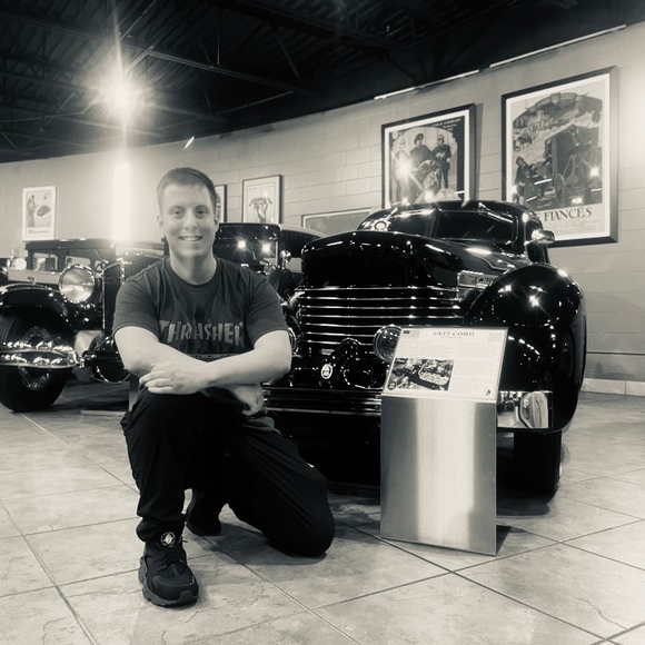 Meet your Posher, Vincent - Picture 1 of 1